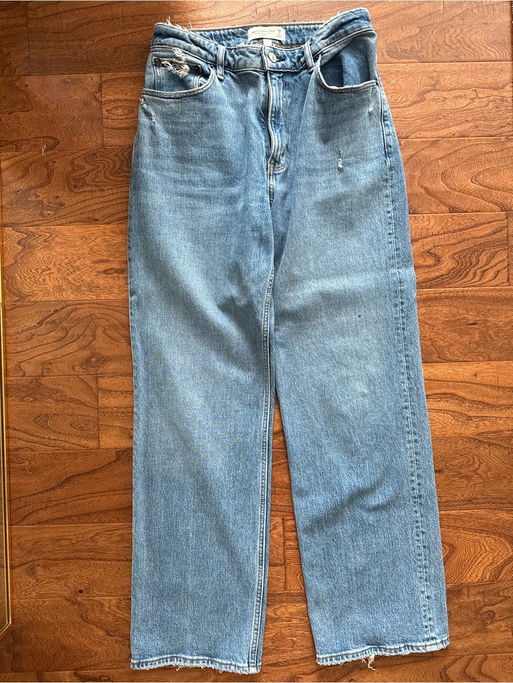 Abercrombie Curve Love 90s Relaxed Jeans